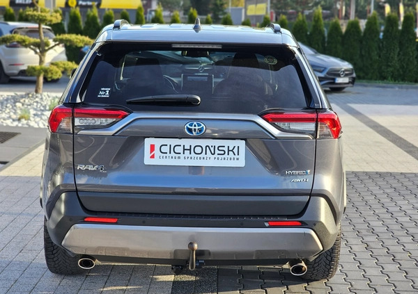 Toyota RAV4 cena 93900 przebieg: 178992, rok produkcji 2019 z Szlichtyngowa małe 742